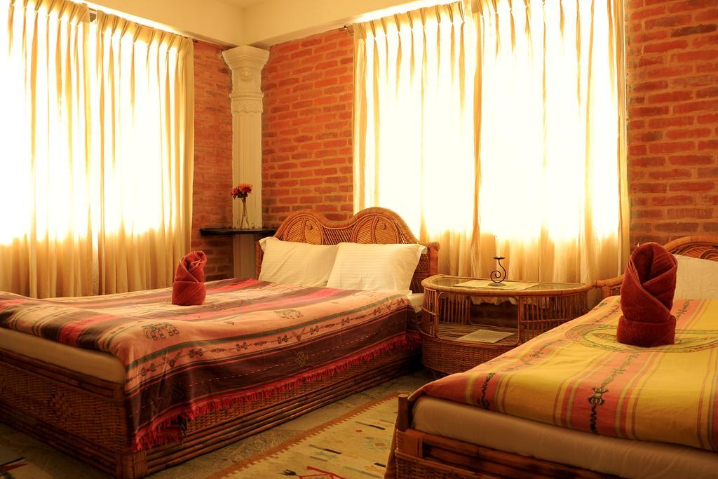 Peace Eye Guest House Pokhara Rom bilde